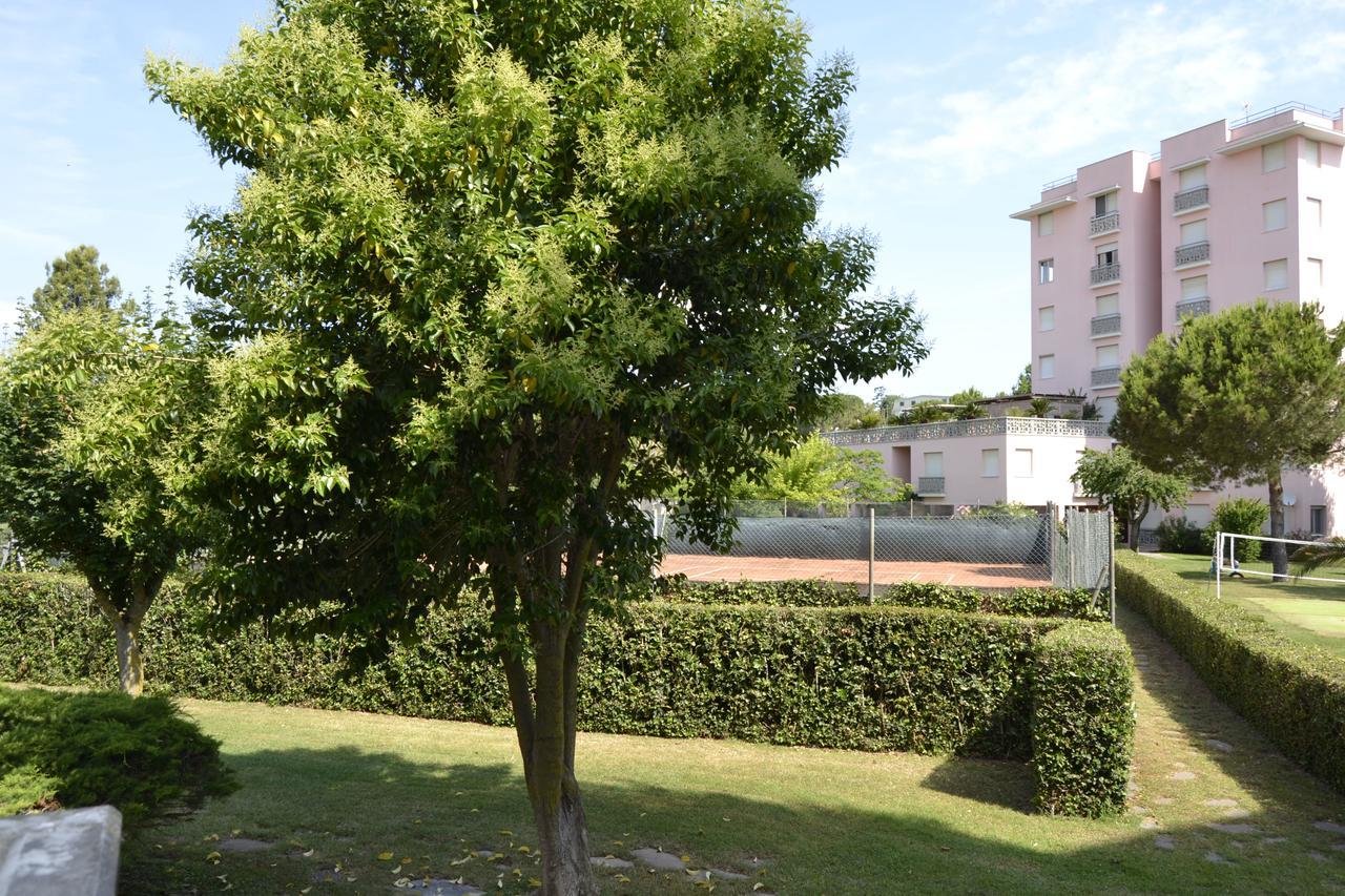 Residence Conero P. T. Blocco E Marcelli Exterior photo